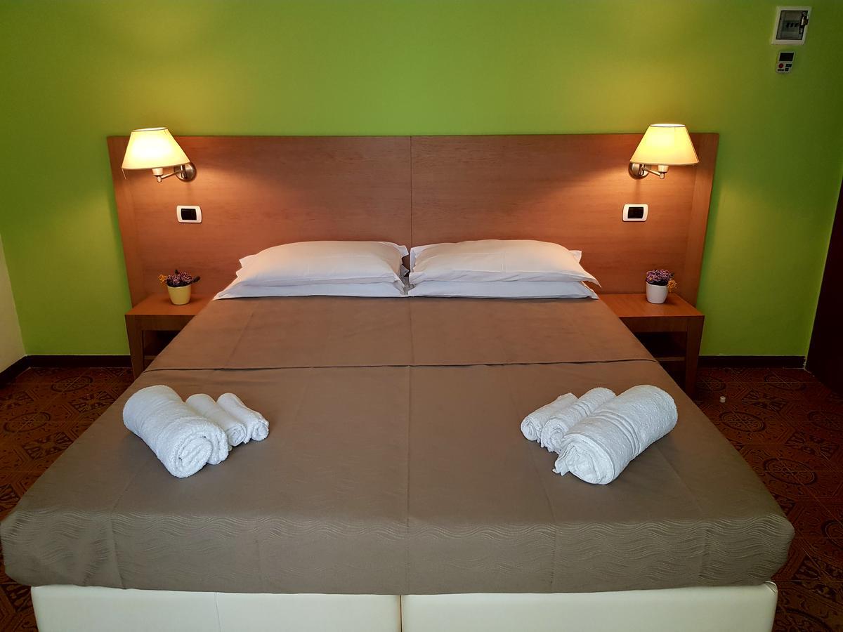 Hotel Bologna Rimini Dış mekan fotoğraf